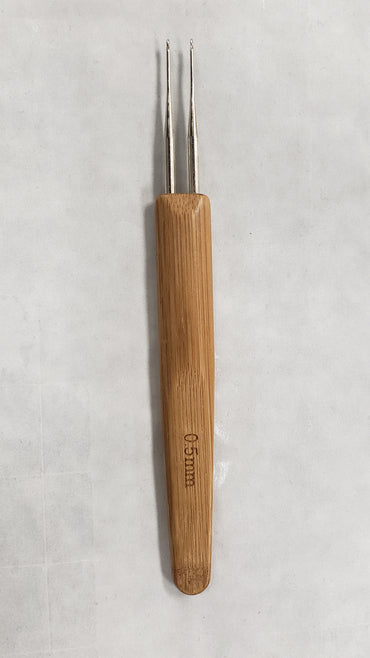 Cathies Collection Dreadlock Needle
